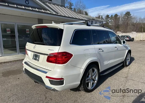 2014 Mercedes-Benz Gl 550 4Matic z USA, uszkodzony, nr VIN 4JGDF7DE1EA335599